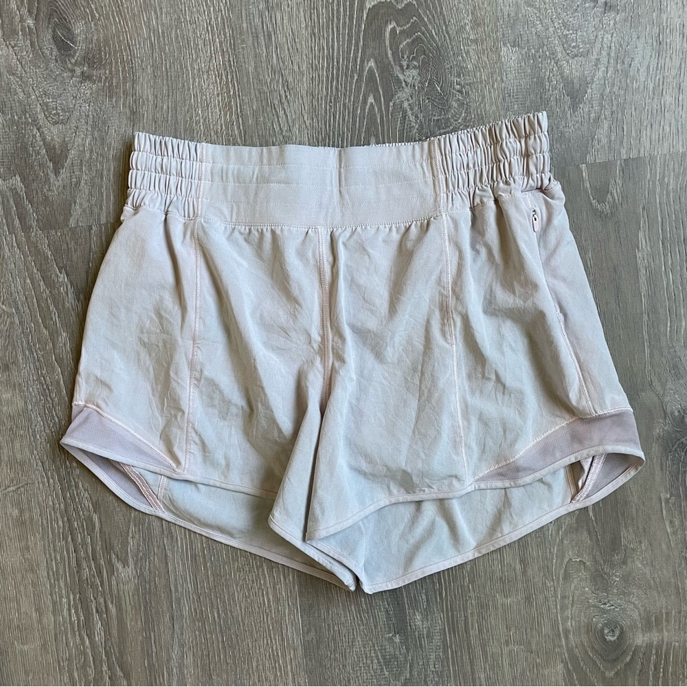 Lululemon Hotty Hot High-Rise Shorts